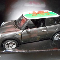 Corgi CC 86524 BMW Mini Cooper S Welsh Dragon