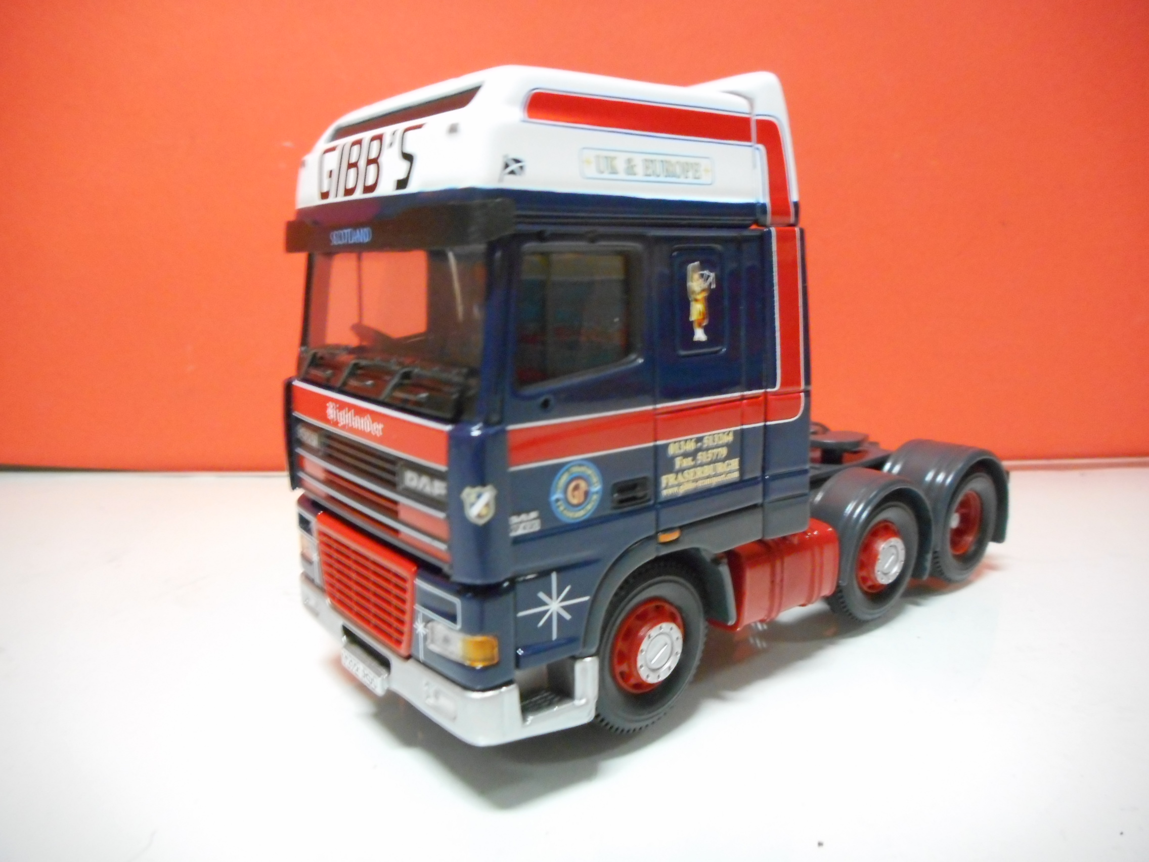 Corgi CC13210 DAF XF Gibbs
