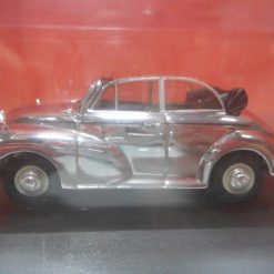 Corgi Vanguards VA 07104 Morris Minor Chroom Club Model
