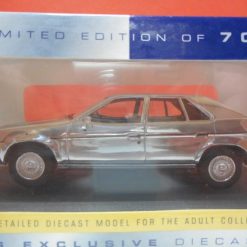 Corgi Vanguards VA 10206 Leyland Princess Chroom Club Model