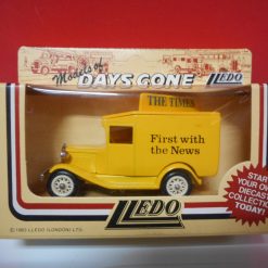DAYS GONE THE TIMES VRACHTWAGEN (LLEDO)