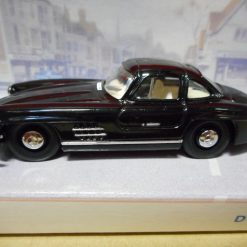 Dinky Collection DY-12 B Mercedes-Benz