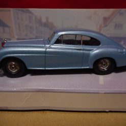Dinky Collection DY-13 Bentley