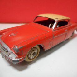 DINKY TOYS 24Y STUDEBAKER COMMANDER