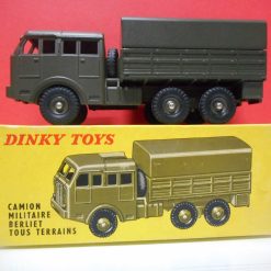 DINKY TOYS 818 BERLIET MILITAIRE VRACHTWAGEN