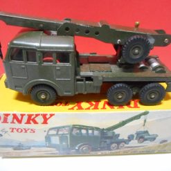 DINKY TOYS 826 BERLIET MILITAIRE KRAANWAGEN