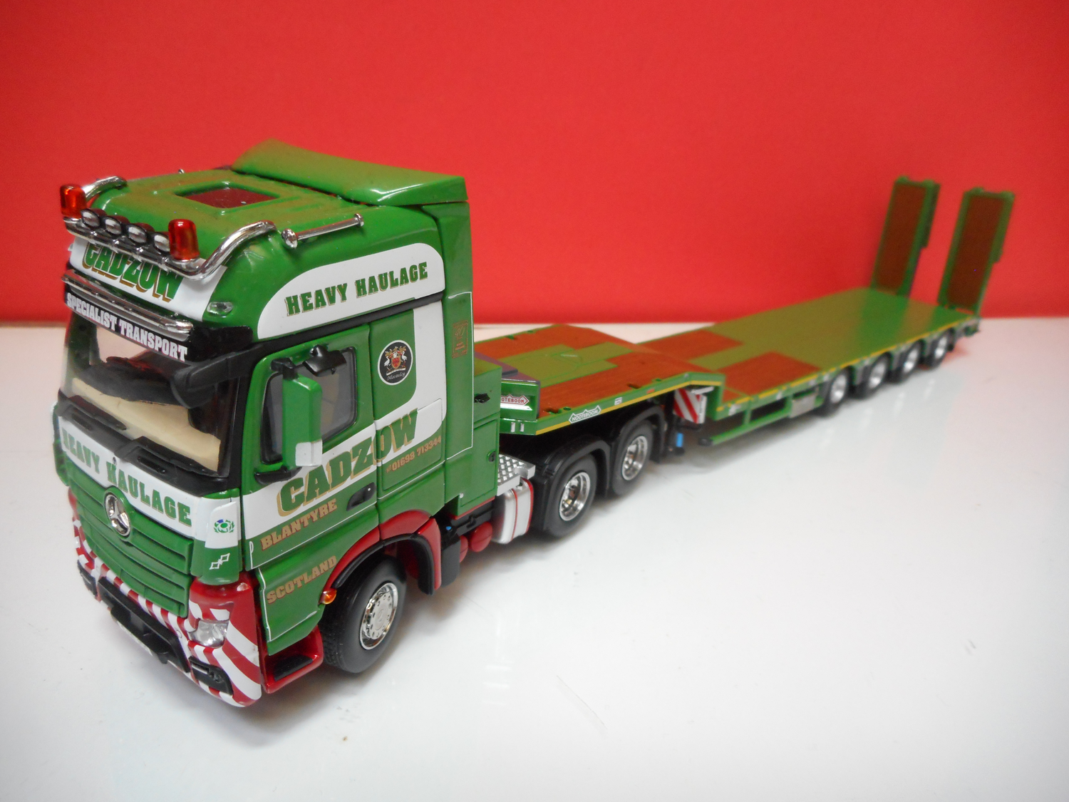 IMC 32-0132 Mercedes Actros CADZOW - Afbeelding 3
