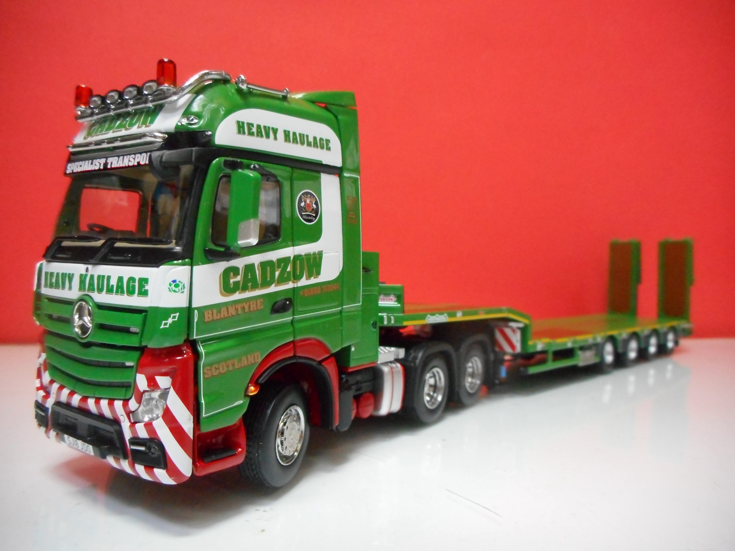 IMC 32-0132 Mercedes Actros CADZOW