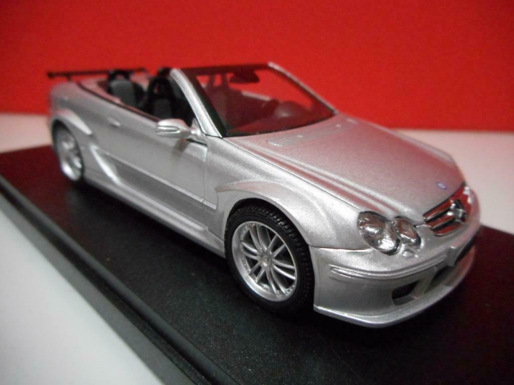 KYOSHO MERCEDES-BENZ CLK DTM AMG CABRIOLET - Afbeelding 4