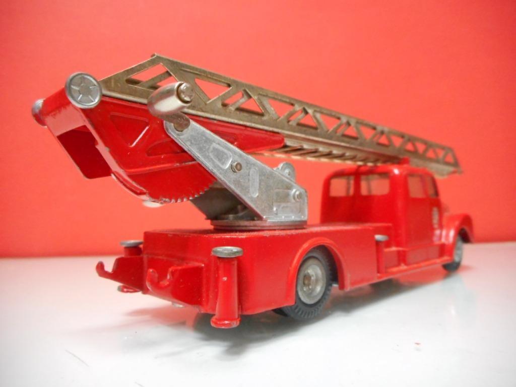 TEKNO 445 SCANIA-VABIS LADDERWAGEN - Afbeelding 4