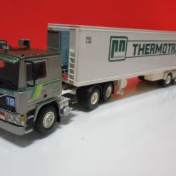WSI 01-4592 VOLVO F10 P. NYHOLM